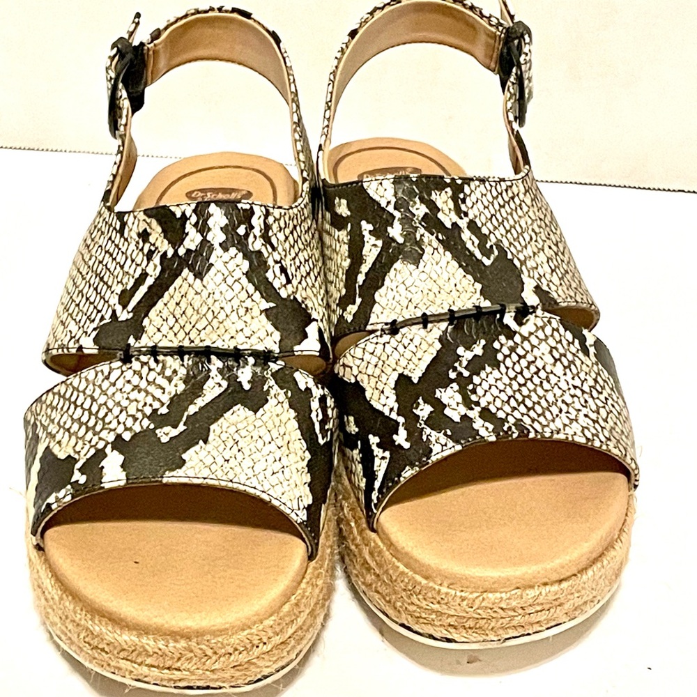 Dr. Scholl's Womens Catch 22 Wedge Heels Espadrille Sandals Snake Print sz 9.5